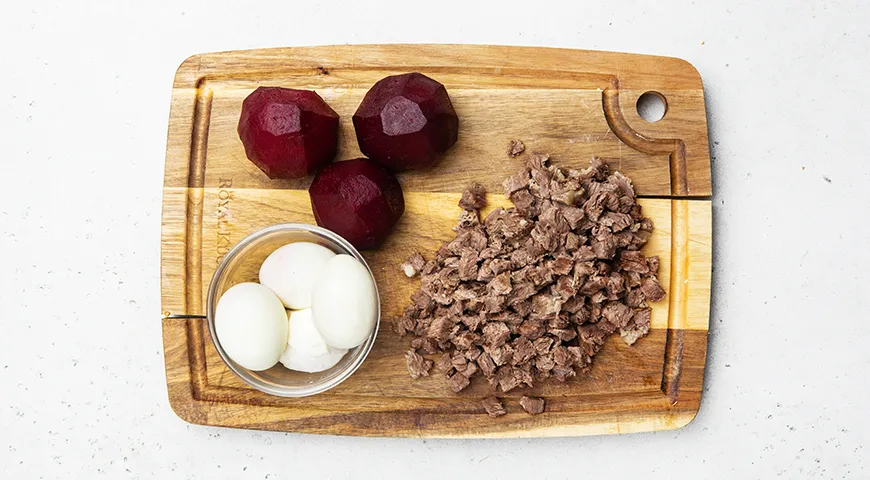 Салат Генерал со свеклой