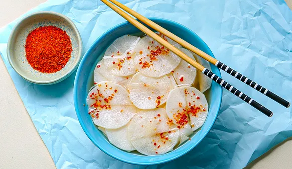Маринованный дайкон по-корейски