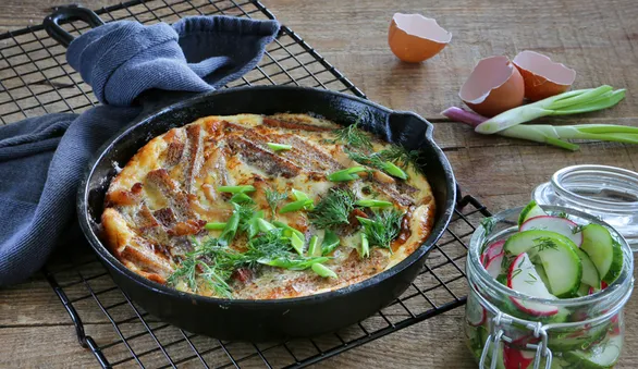 Сало с хлебом и яйцом всего из 5 ингредиентов, не считая растительного масла