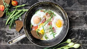 Рецепты с яйцом куриным, томатами и фасолью