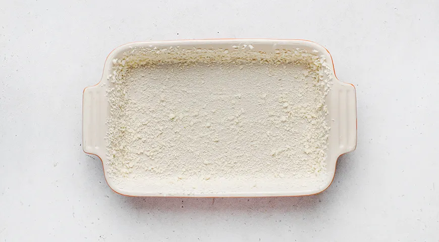 Картофельная запеканка с сосисками и сыром