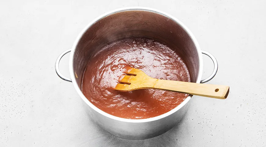 Густое яблочное повидло