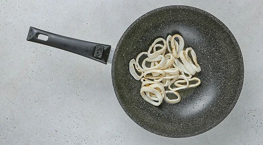 Стир-фрай с кальмаром