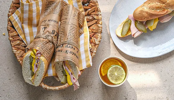 Багет с ветчиной и сыром