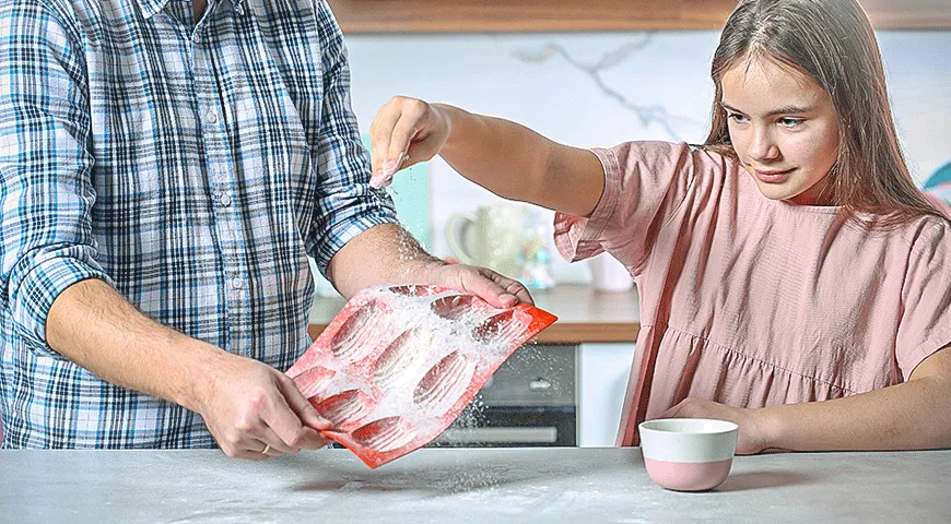 Печенье «Мадлен» с маракуйей