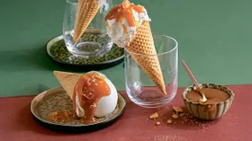 10 рецептов десертов с карамелью для идеального вечера