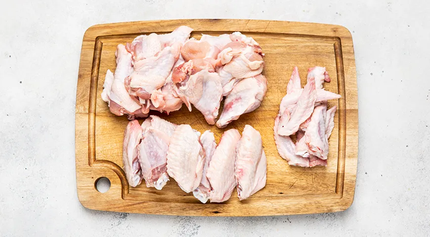 Куриные крылышки в соусе терияки на сковороде