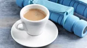 Кофе перед тренировкой: когда пить, сколько и кому лучше отказаться