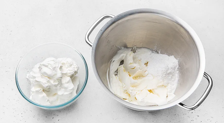 Блинный торт с кремчизом