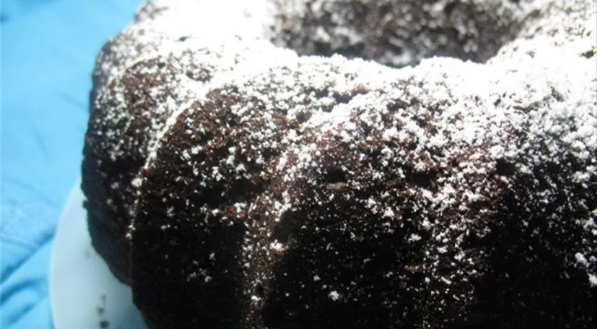 Готовим шоколадный кекс с черносливом