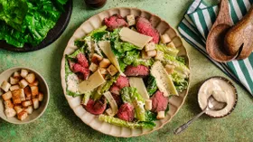 Цезарь с говядиной