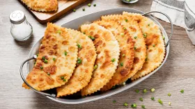 Что можно приготовить из пельменного теста: 10 блюд на любой вкус, кроме пельменей