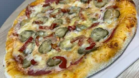 Пицца на дрожжевом тесте