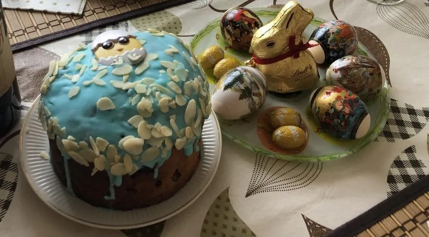 Пасхальный кулич на сметане