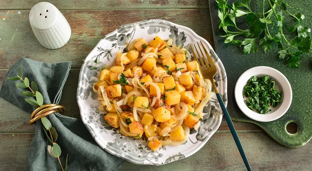 Жареная репа с луком