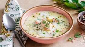 Финский суп с лососем и сливками Лохикейтто