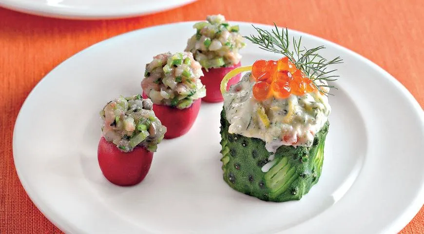 Рецепт закуски с икрой и гольцом