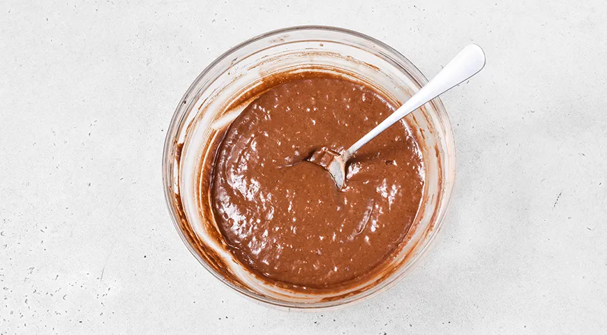 Шоколадно-банановый кекс в кружке, без яиц (в микроволновке)