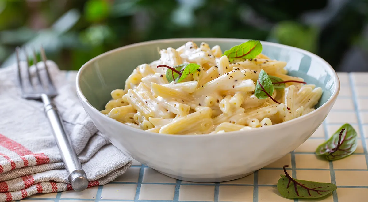 Макароны с плавленым сыром