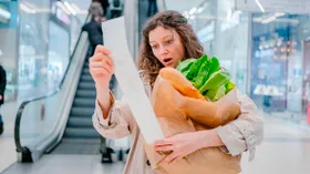 Россияне признались, сколько денег у них уходит на еду