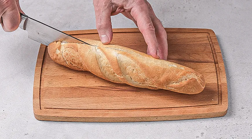 Багет с ветчиной и сыром