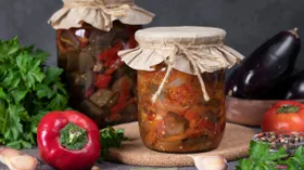 Баклажаны с чесноком на зиму: 12 пряных рецептов, чтобы сохранить вкус лета