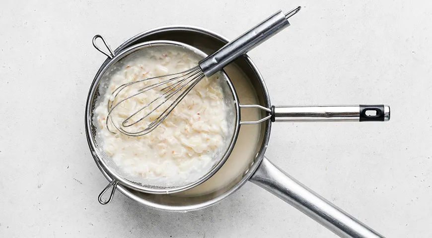 Картофельный крем-суп с сыром и молоком