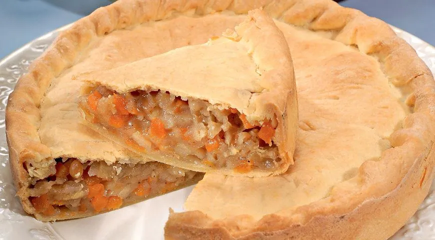 Пирог из дрожжевого теста с тыквой, фаршем и картошкой — пошаговый рецепт с фото