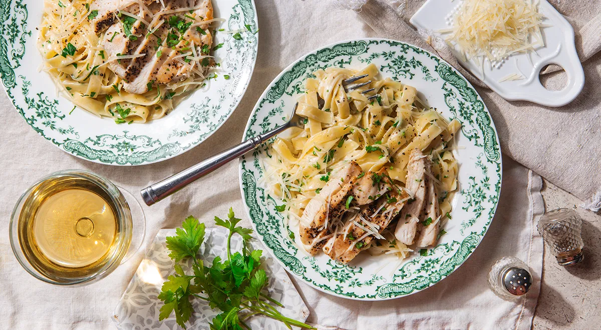 Фетучини «Альфредо» с курицей