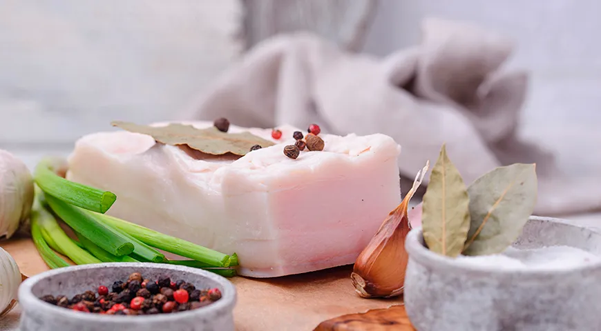 Оптимально рассматривать сало как эпизодическую часть традиционного питания — небольшие порции в составе закусок