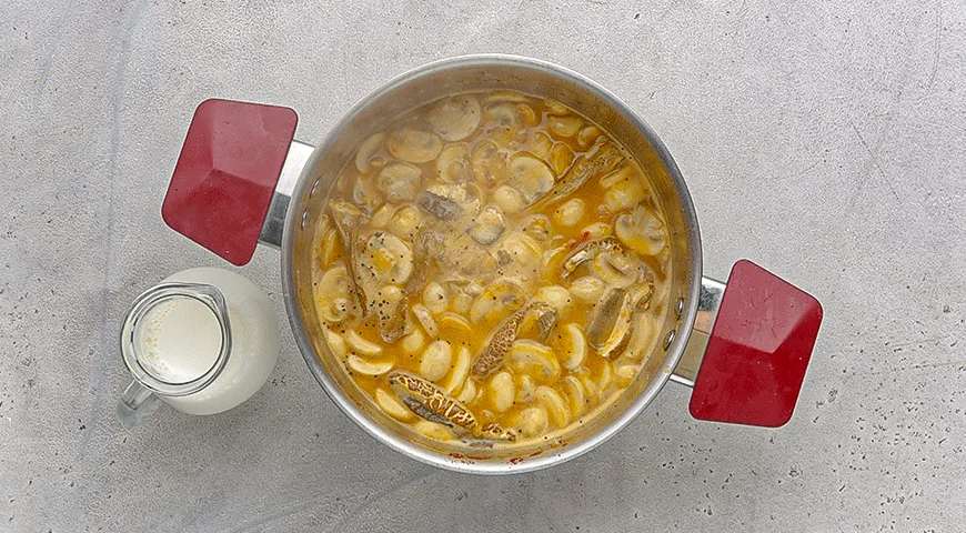 Острый крем-суп из шампиньонов