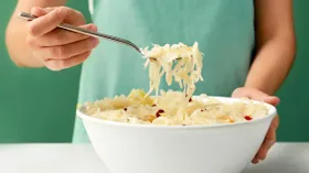 Как готовить квашеную капусту с молочной сывороткой от своего творога