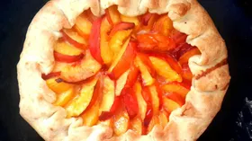 Рецепты с молочной продукцией, фруктами и брынзой