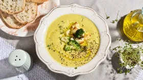 Суп из брокколи и цветной капусты