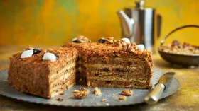 Торт с черносливом