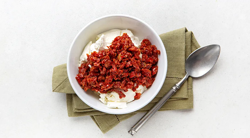 Роллы из огурца с ветчиной