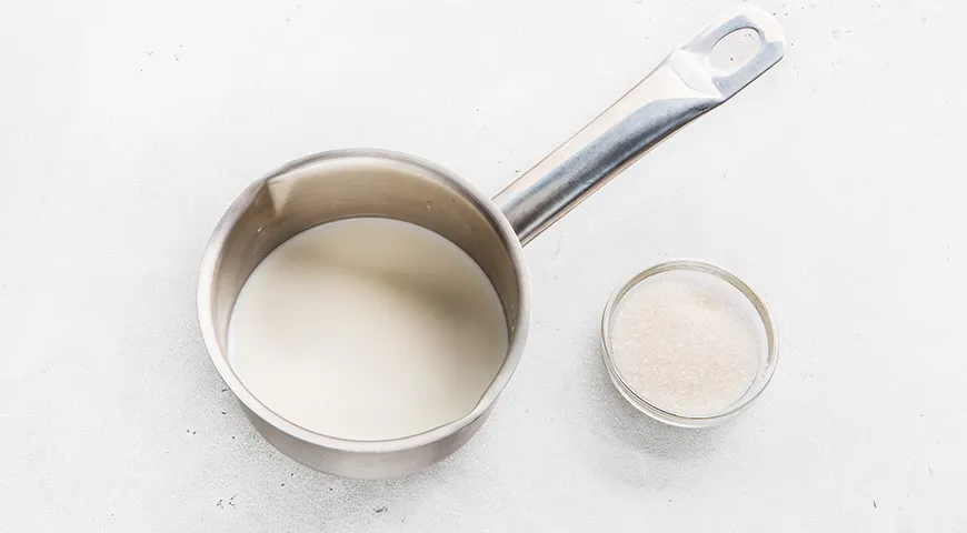 Пирог из дрожжевого теста с повидлом в духовке