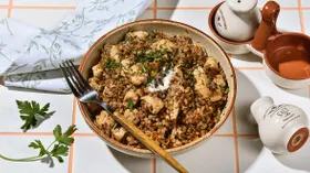 Гречка с курицей на сковороде