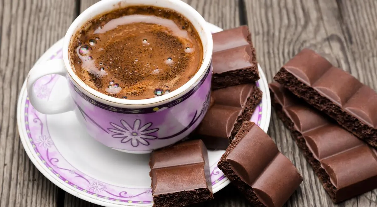 Шоколад бодрит не хуже кофе и чая