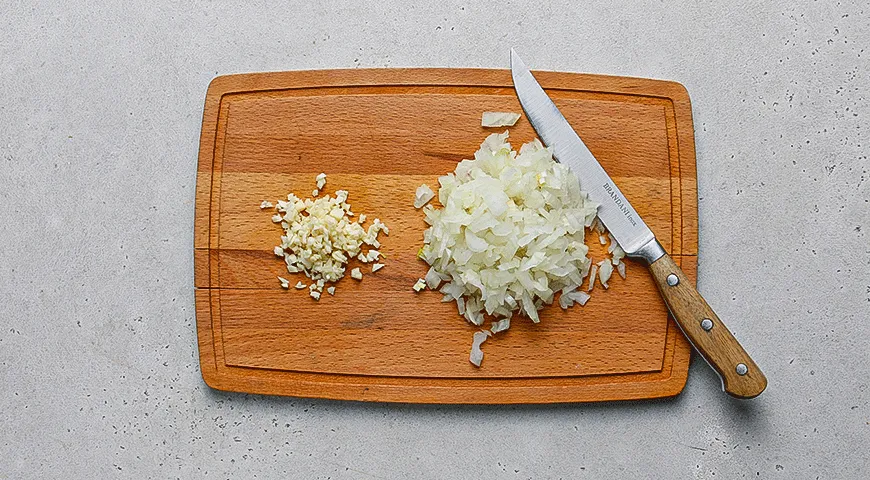 Томатный суп с морепродуктами