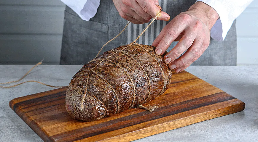 Ростбиф с печеными перцами