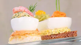 Простые рецепты с яйцом и креветками