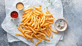 Домашний картофель фри будет как в ресторане: кулинарам посоветовали эти приправы