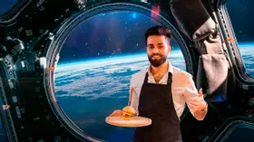 Ужин с видом на Землю: на борту космического корабля откроют ресторан