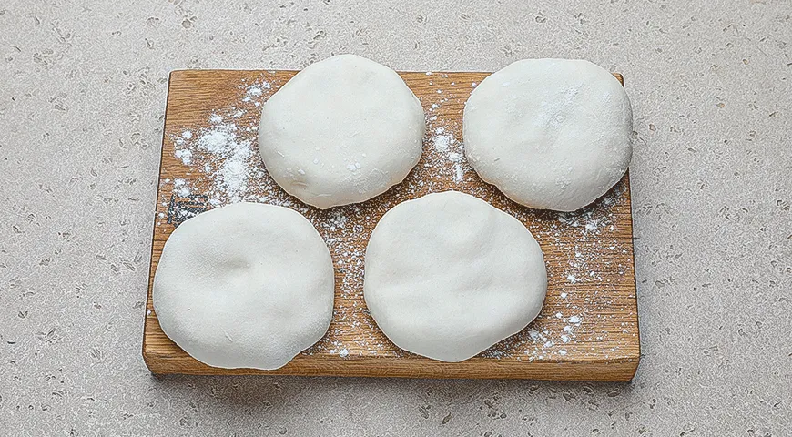 Классический балкарский хычин с картофелем и сыром