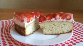 Простые рецепты со сметаной и ягодами