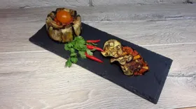 Лазанья из баклажанов с сыром Моцарелла и грибами лисичками