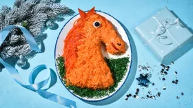 Новогодний салат «Лошадь»