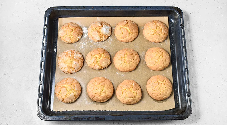 Апельсиновое печенье с трещинками