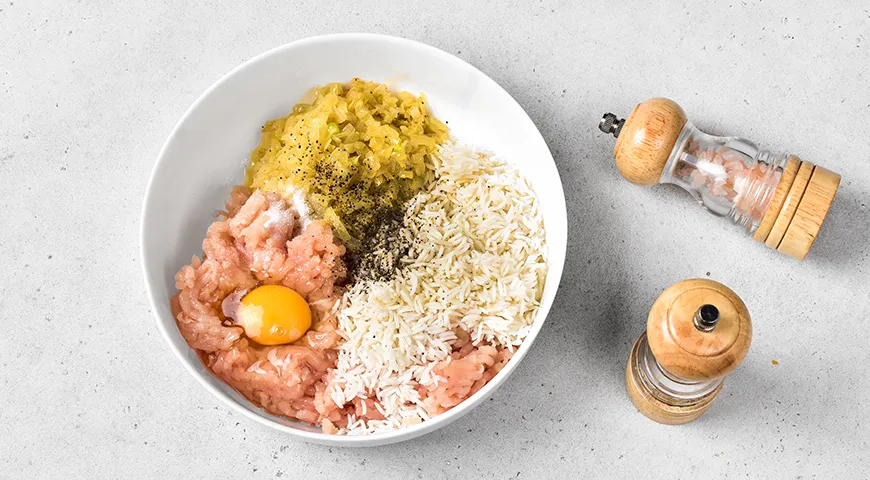 Куриные тефтели с подливой